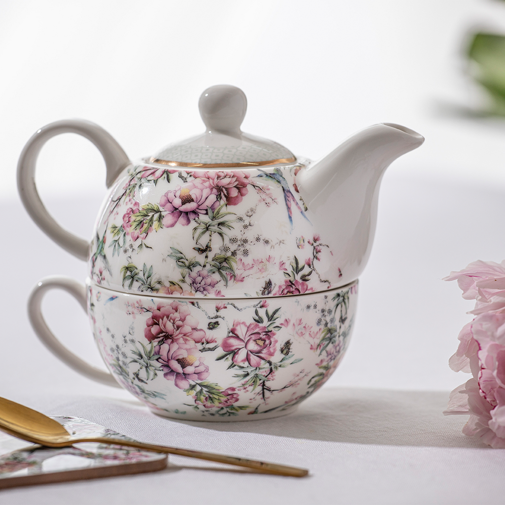 pretty, pastel teaware setting
